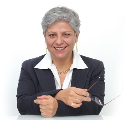 Fara Ghafari portrait